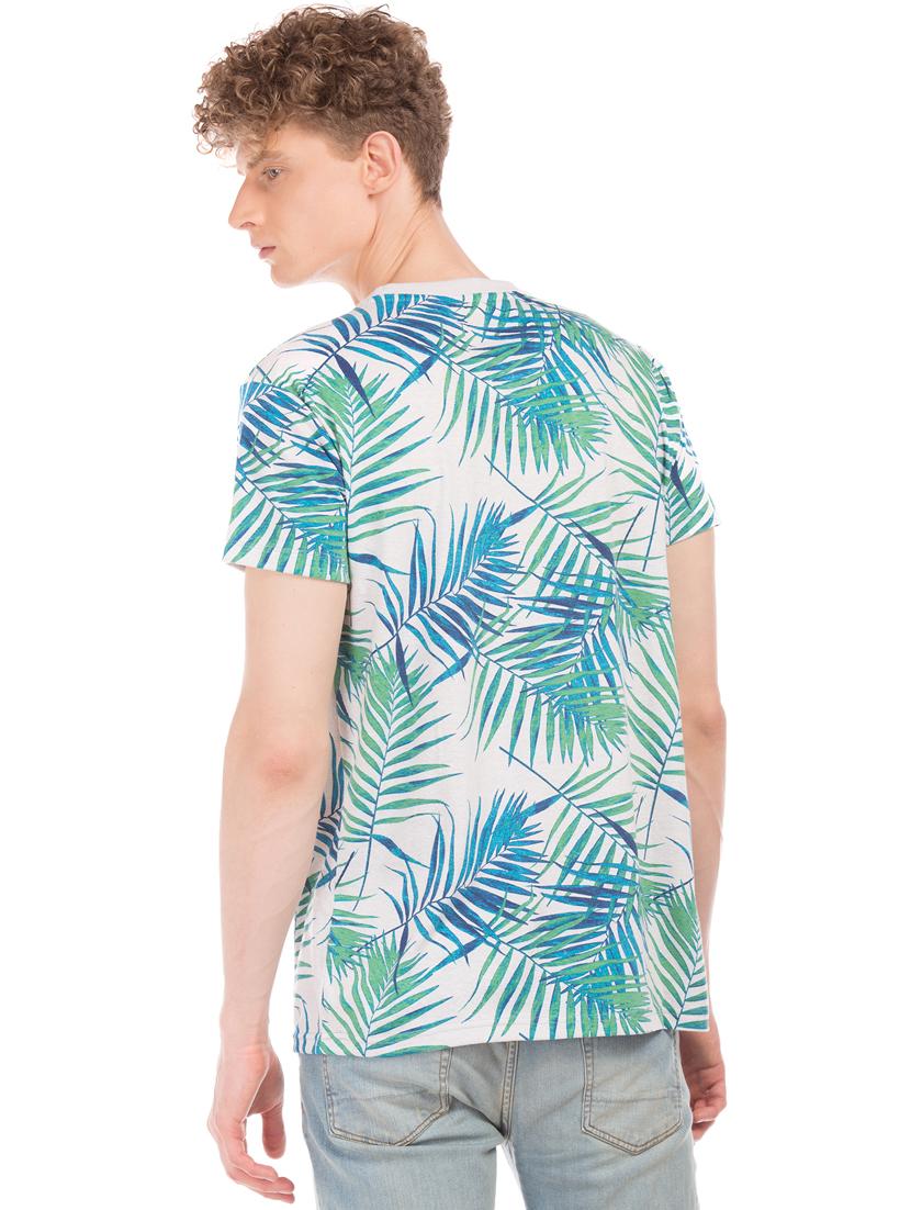crew neck tropical print t-shirt - 17625793 - Standard Image - 2