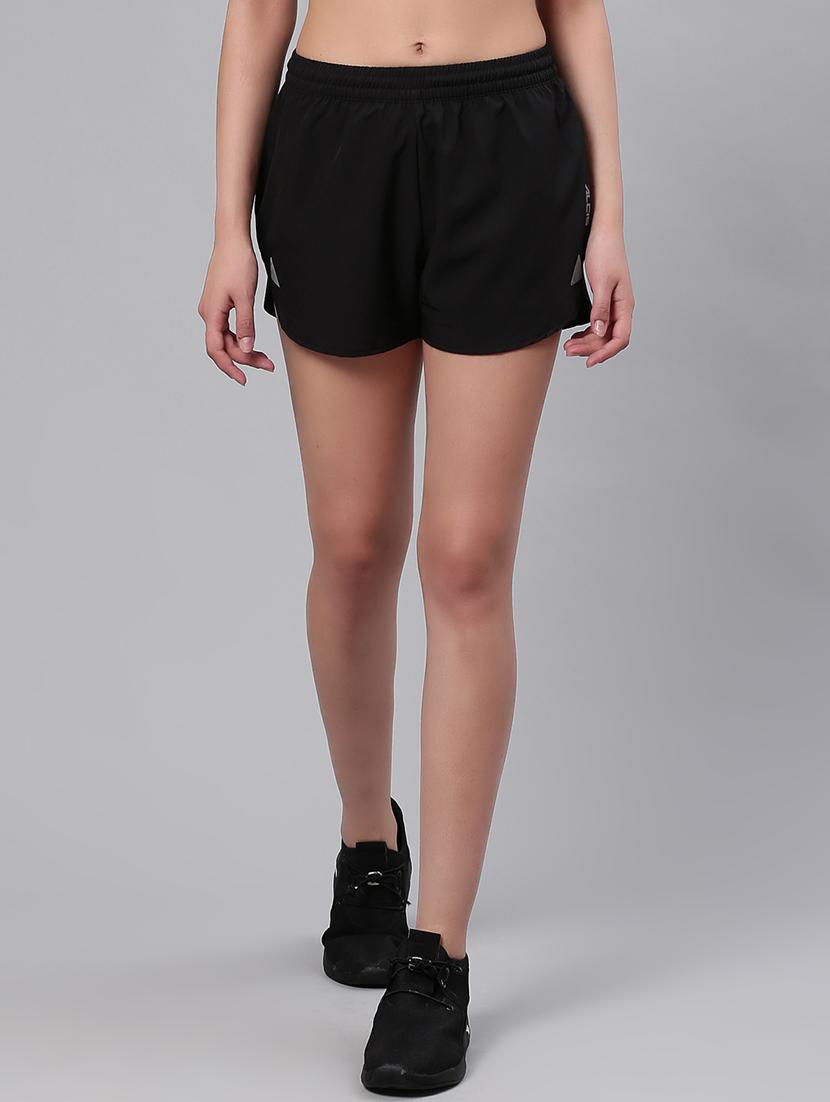 black sports shorts 