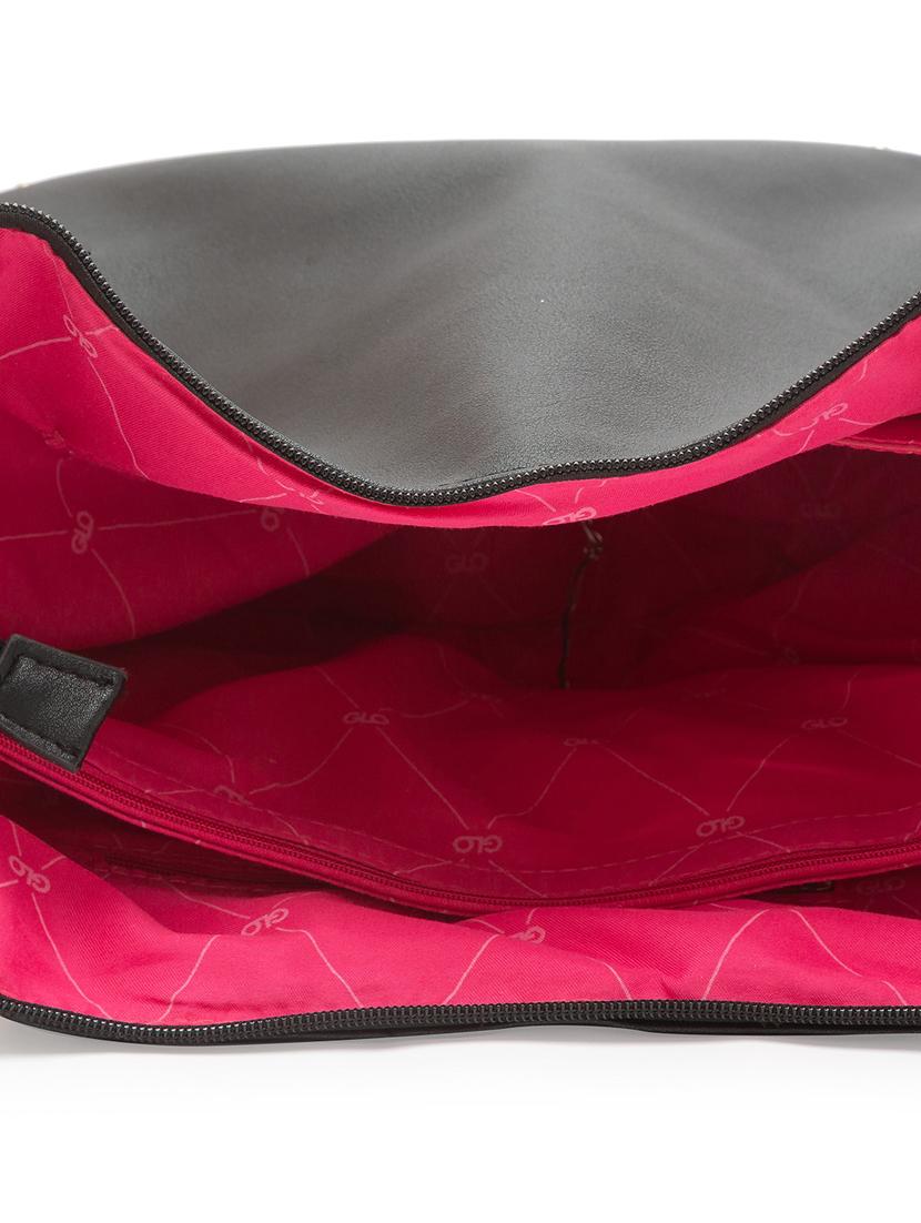 black leatherette (pu) handbag - 17633748 - Standard Image - 2