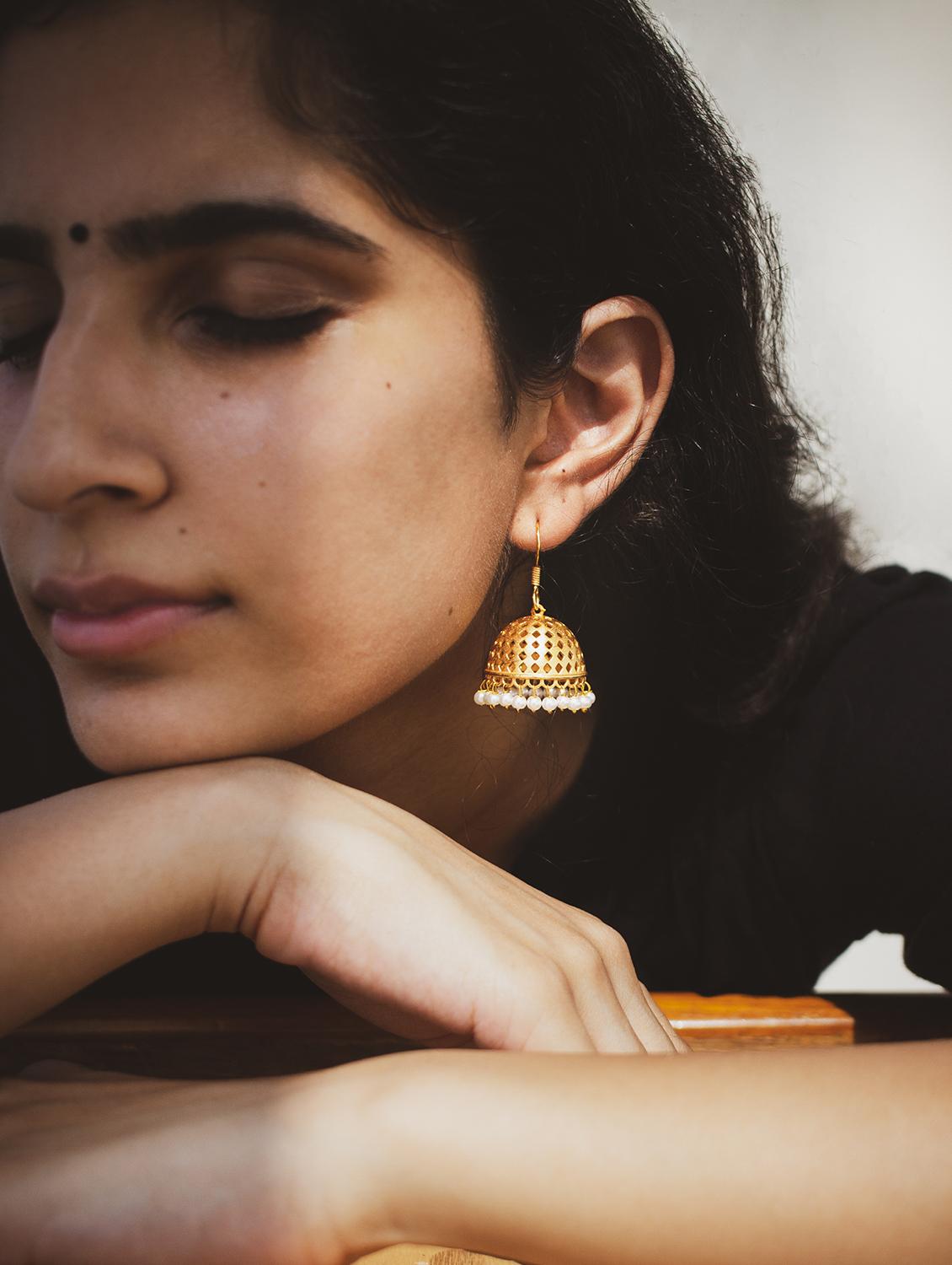 gold plated jhumka earring - 17637495 - Standard Image - 2