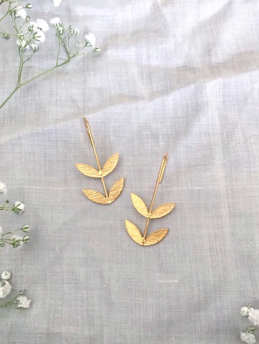 gold plated hoop earring - 17637505 -  Zoom Image - 0