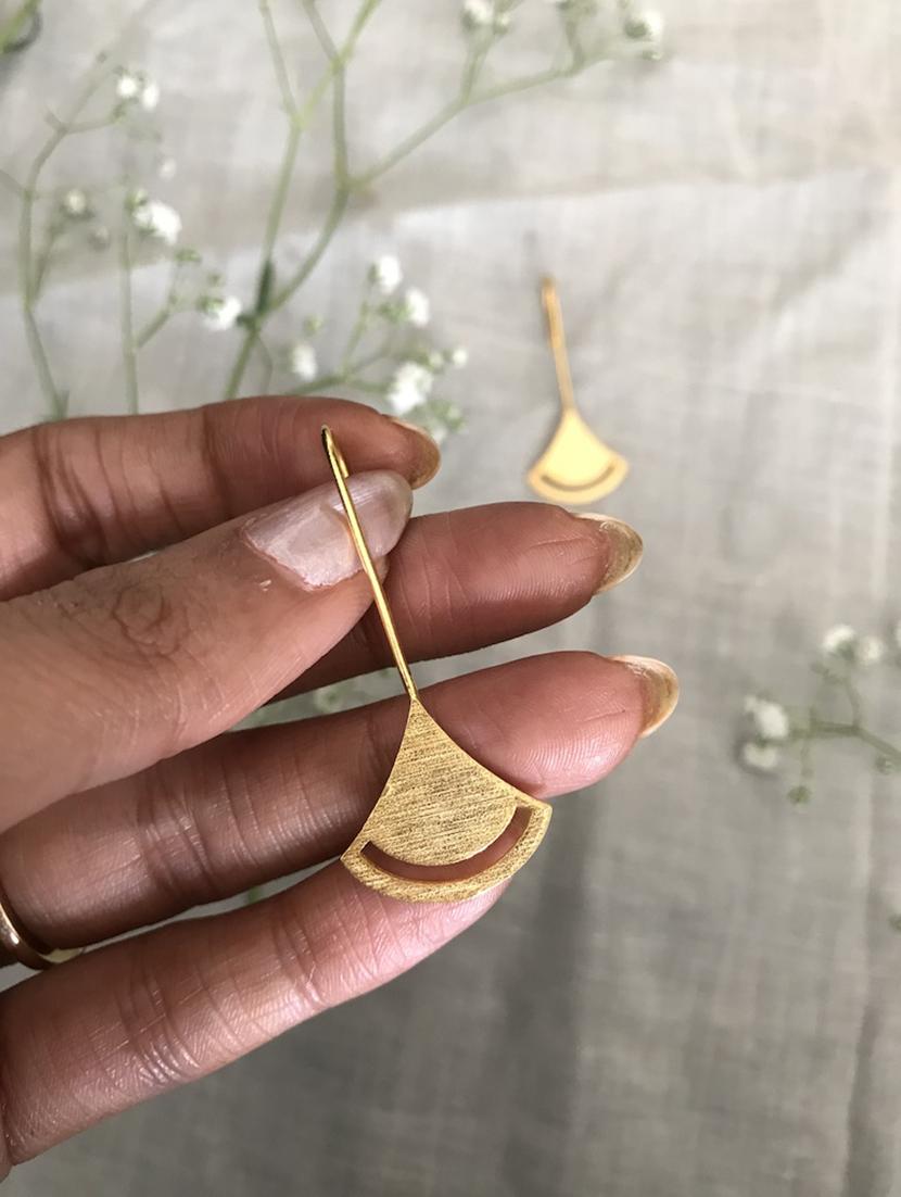 gold plated hoop earring - 17637508 - Standard Image - 2