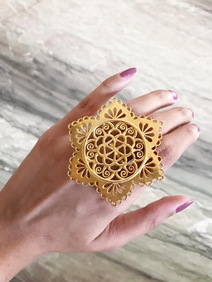 gold plated hand ring - 17637561 - Standard Image - 2