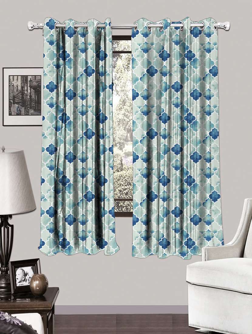 single set of geometric vintage - w curtain
