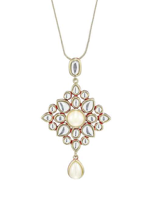 gold metal pendant - 17676514 -  Standard Image - 0