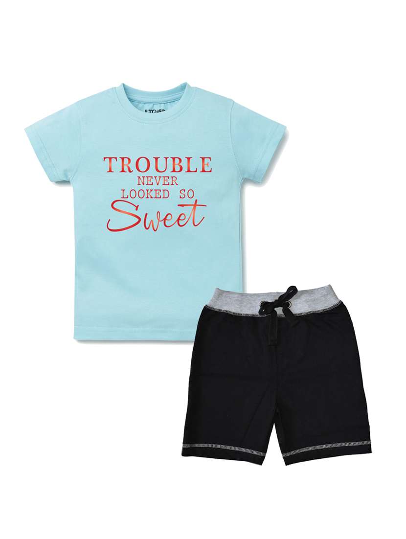 pack of 2 typography printed shorts set - 17683763 - Zoom Image - 0