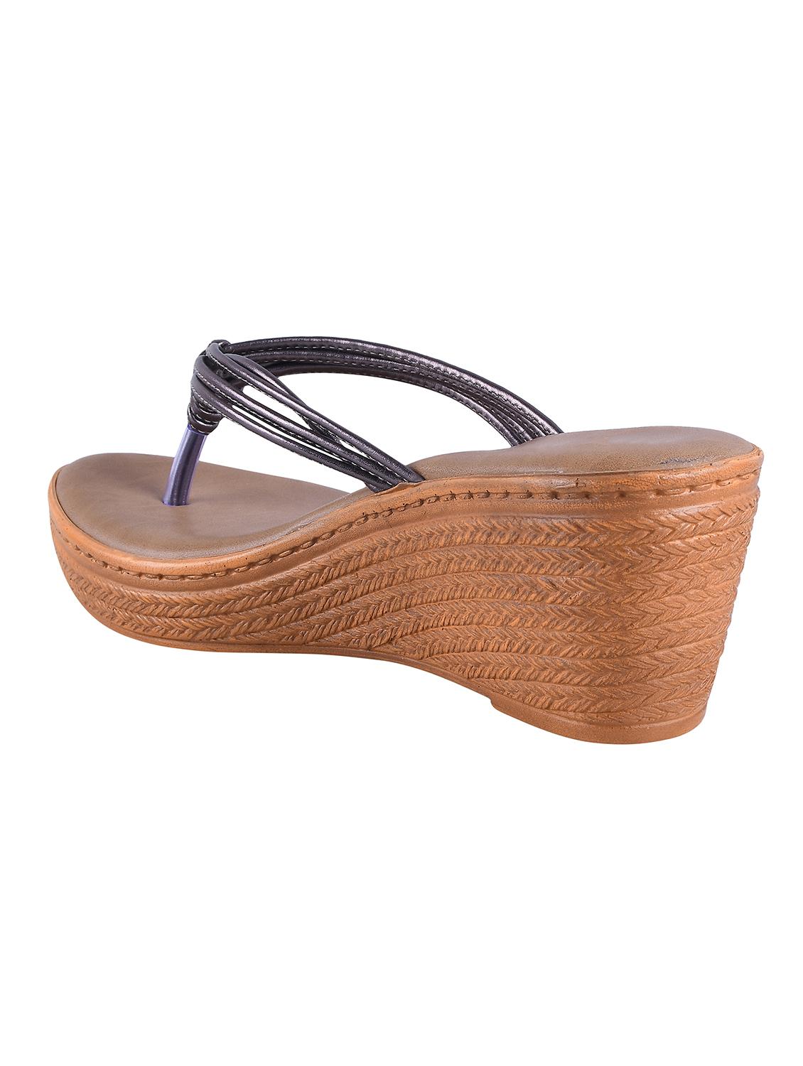 metallic toe separator wedge - 17710107 - Standard Image - 2