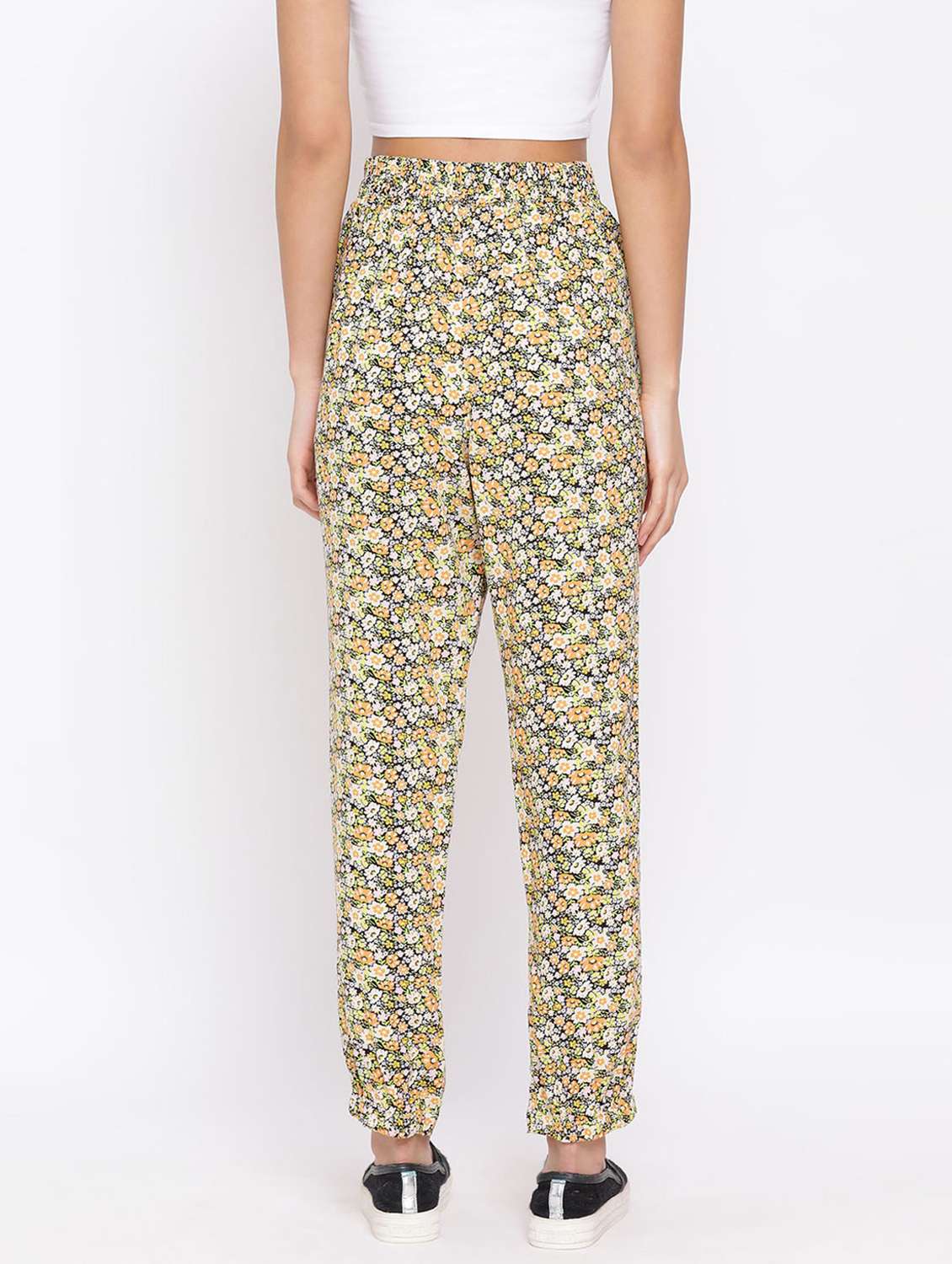 black floral printed flat front trouser - 17715199 -  Standard Image - 2