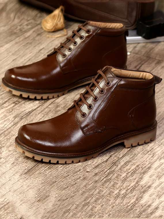 brown leather lace up boots