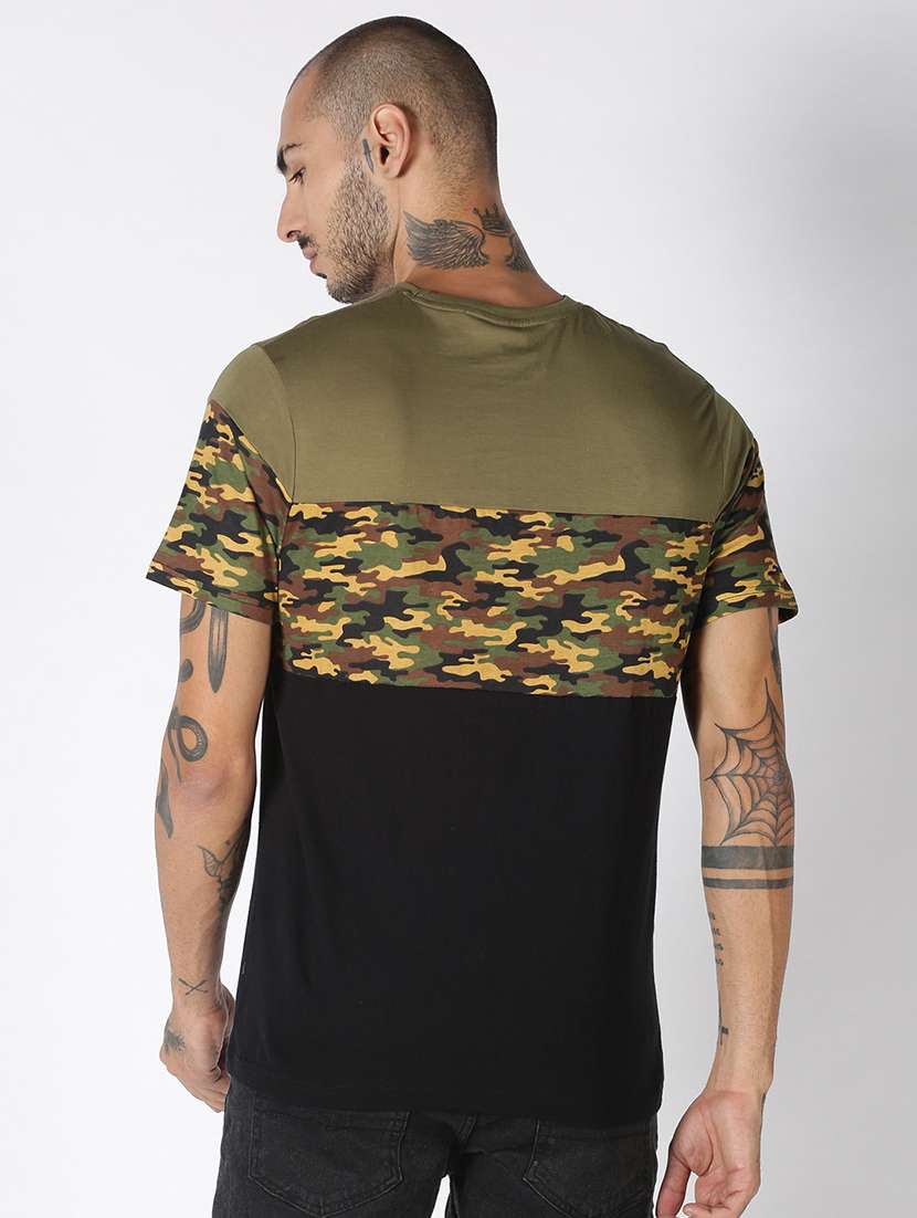 multi colored camouflage t-shirt - 17719350 -  Standard Image - 2