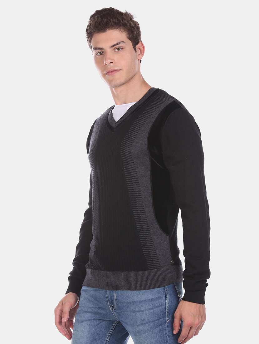 grey color block pullover