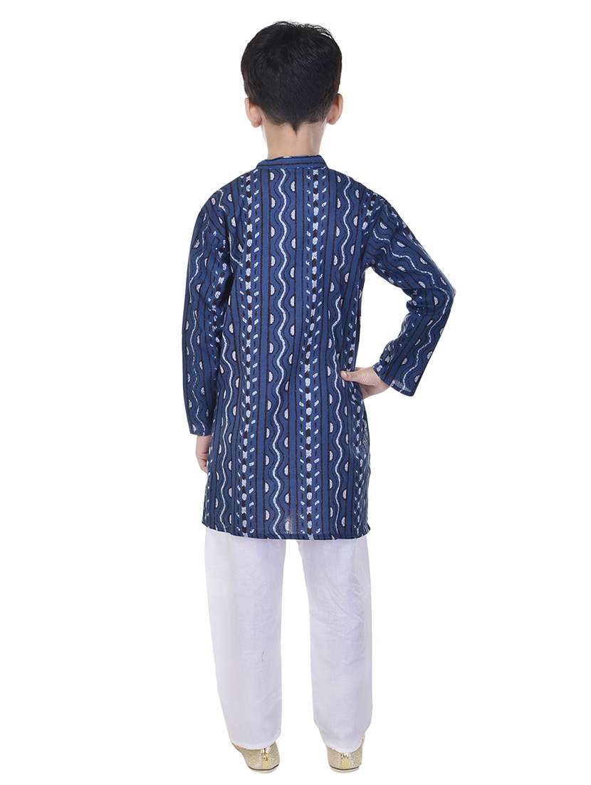 mandarin neck printed kurta with pajama set  - 17734387 -  Standard Image - 2