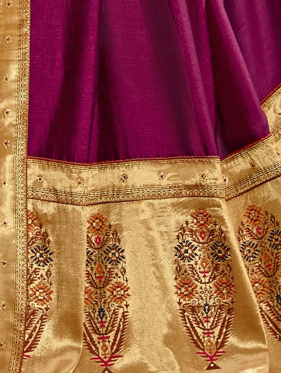 deep purple plain saree - 17734617 - Standard Image - 2