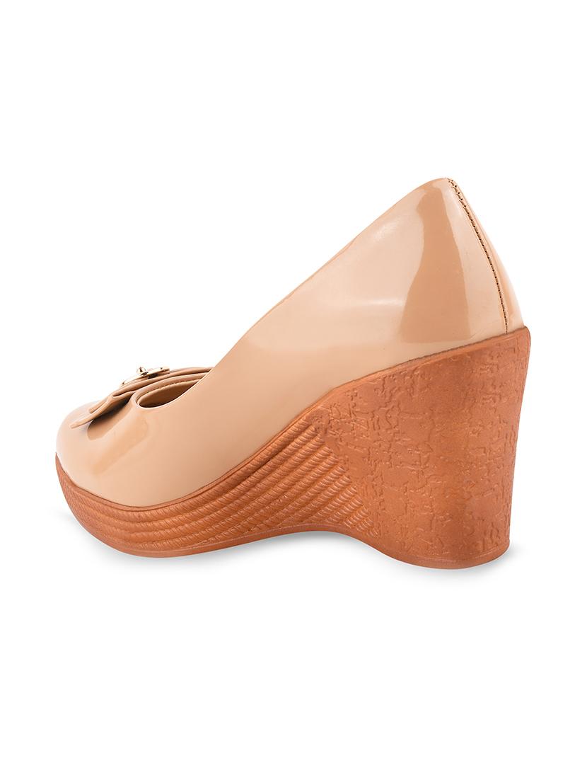 calzado women's casualwear beige color solid pumps heels belliey shoes - 17750970 - Standard Image - 2