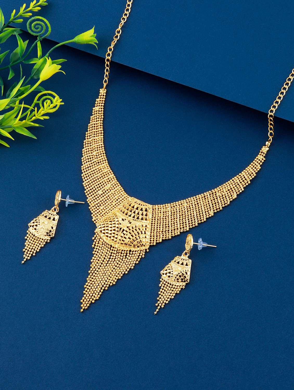 gold plated necklaces and earring - 17753241 - Zoom Image - 0