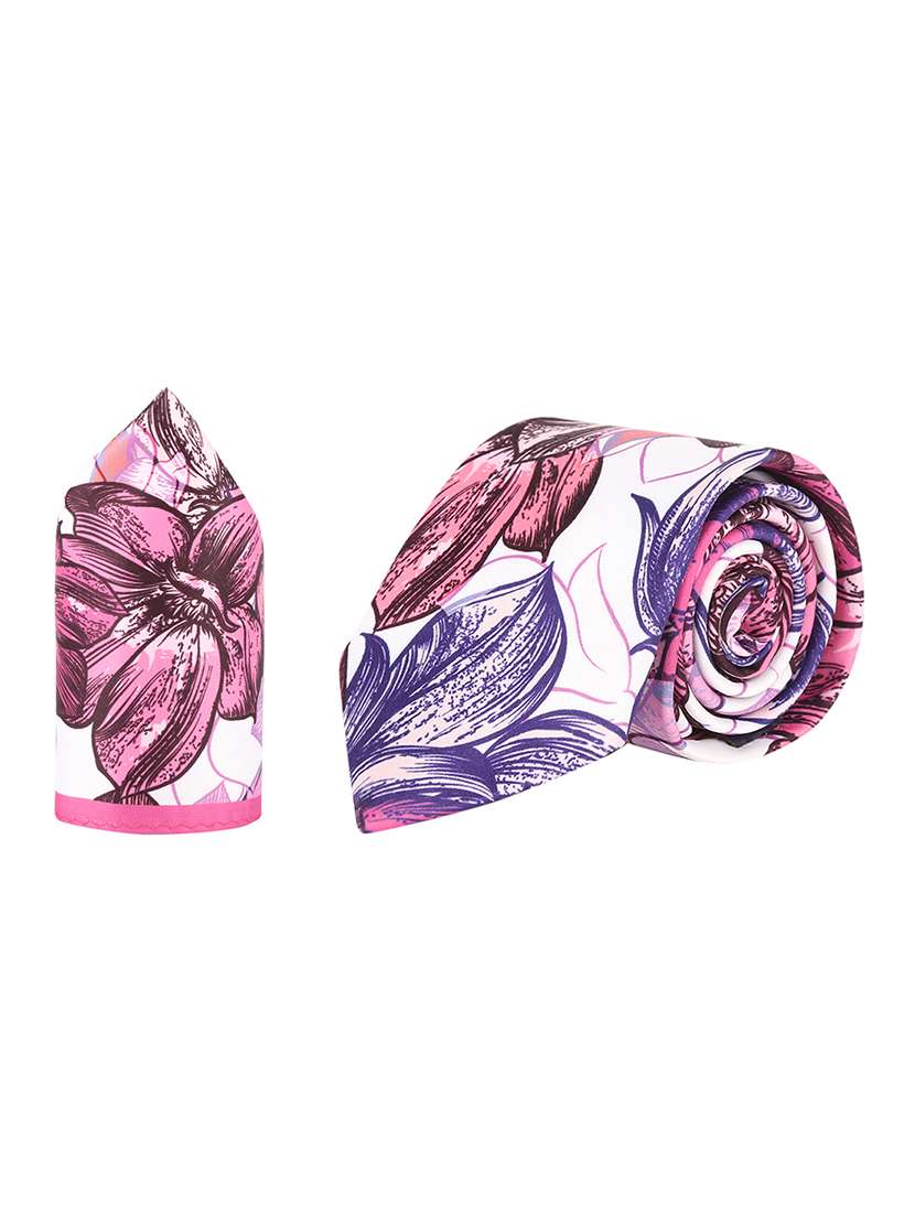 multi colored printed micro fibre gift combo