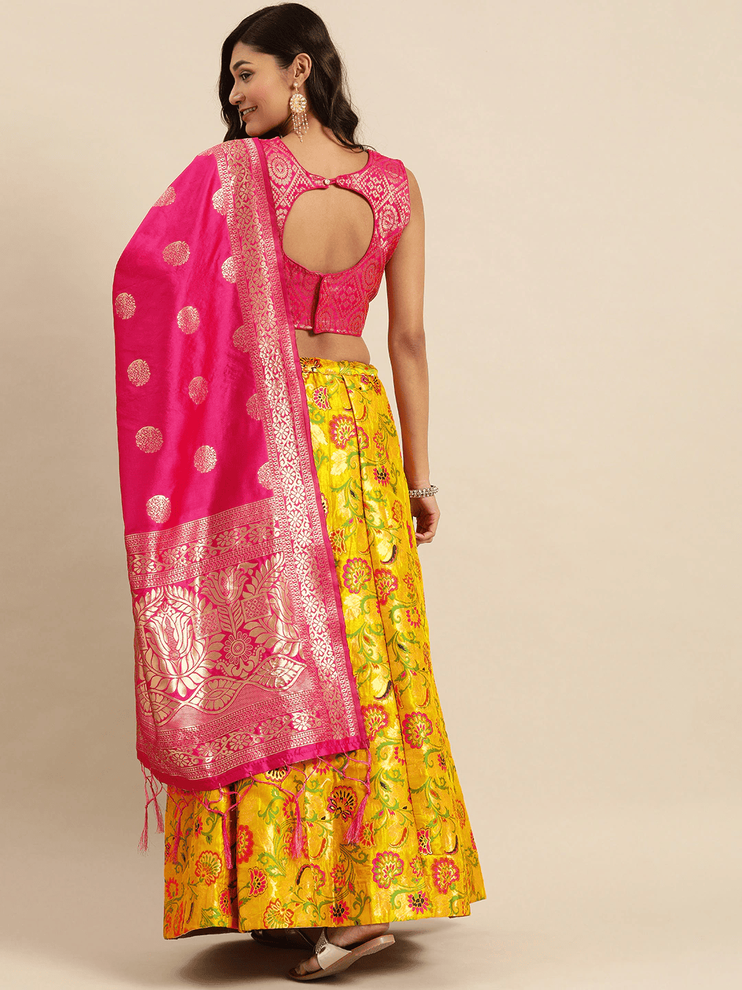 lahengha with padded blouse and zari - 17763113 - Standard Image - 2