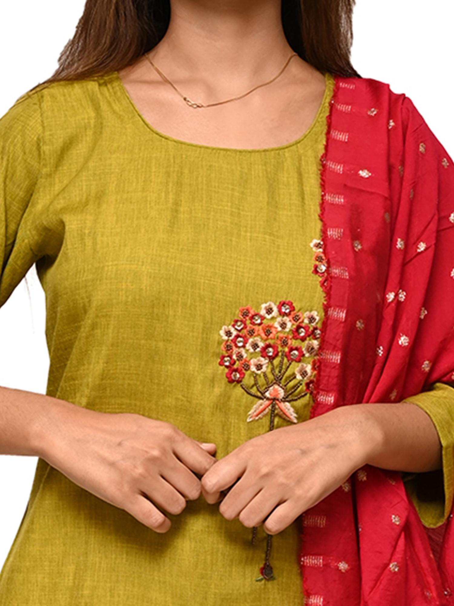 kurta pant dupatta set - 17775056 - Standard Image - 2