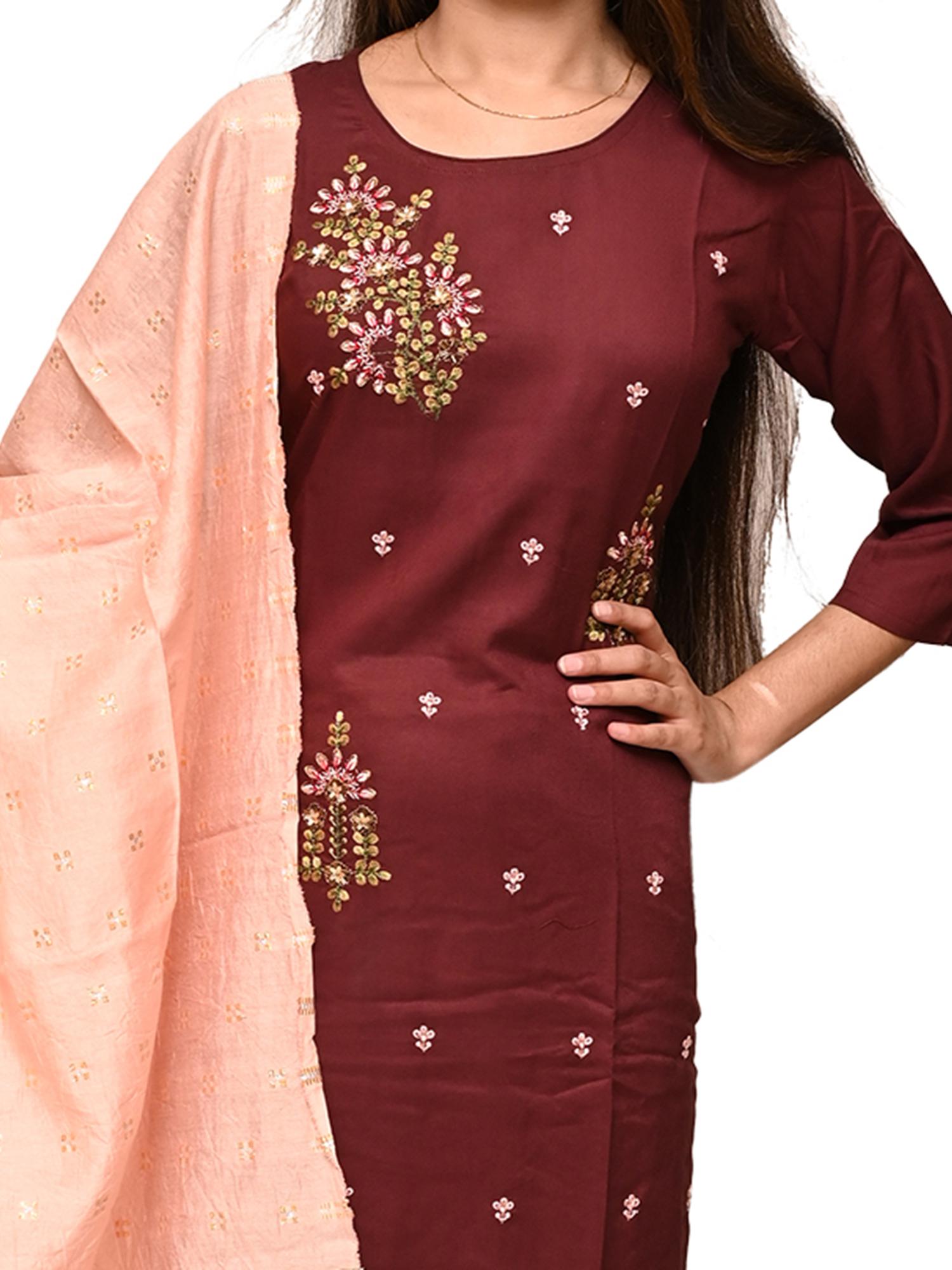 kurta pant dupatta set - 17775087 - Standard Image - 2
