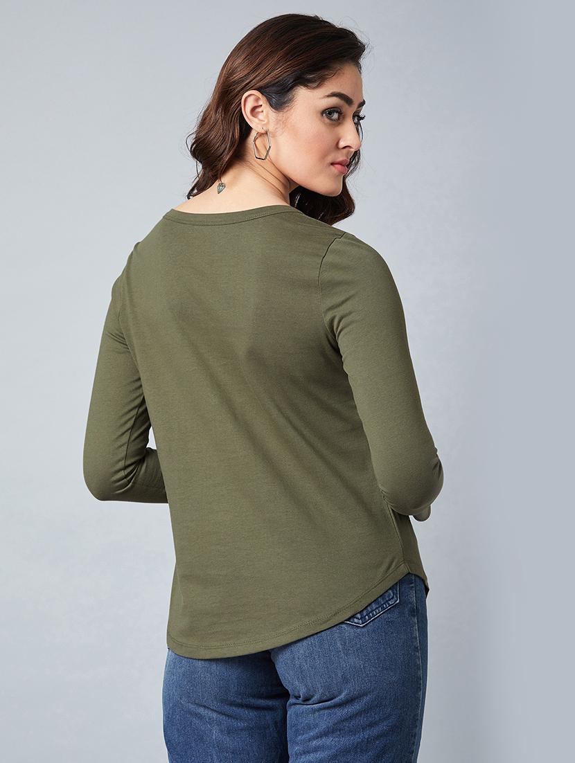 v-neck solid top - 17792363 - Standard Image - 2