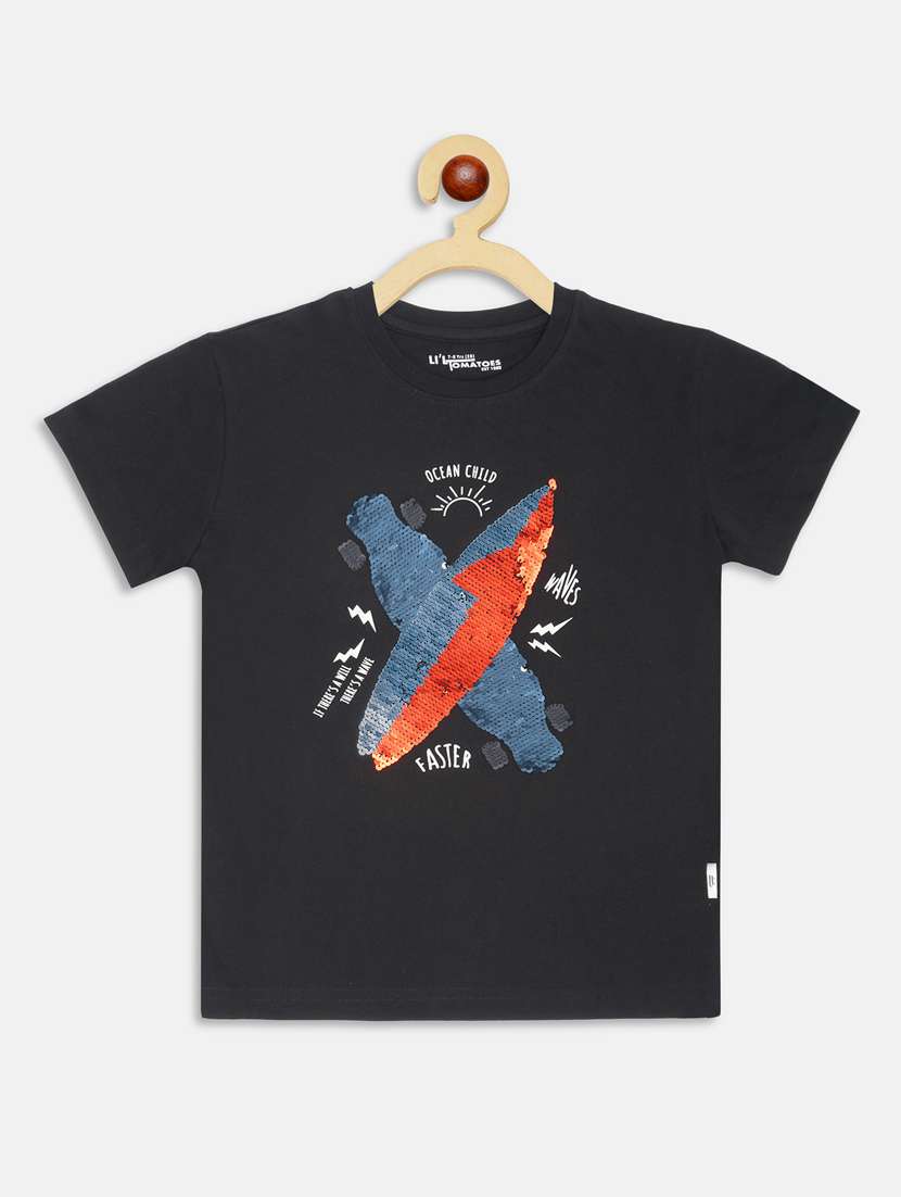 round neck graphic t-shirt