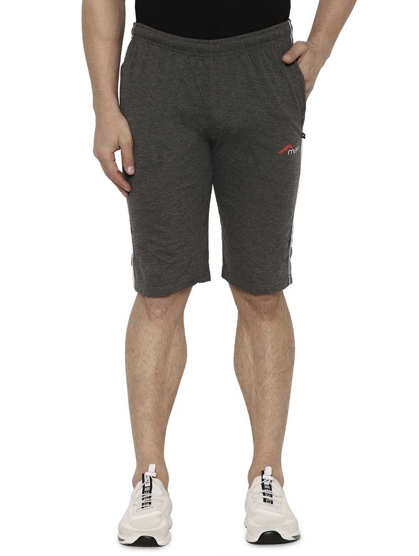 men solid mid rise bermuda