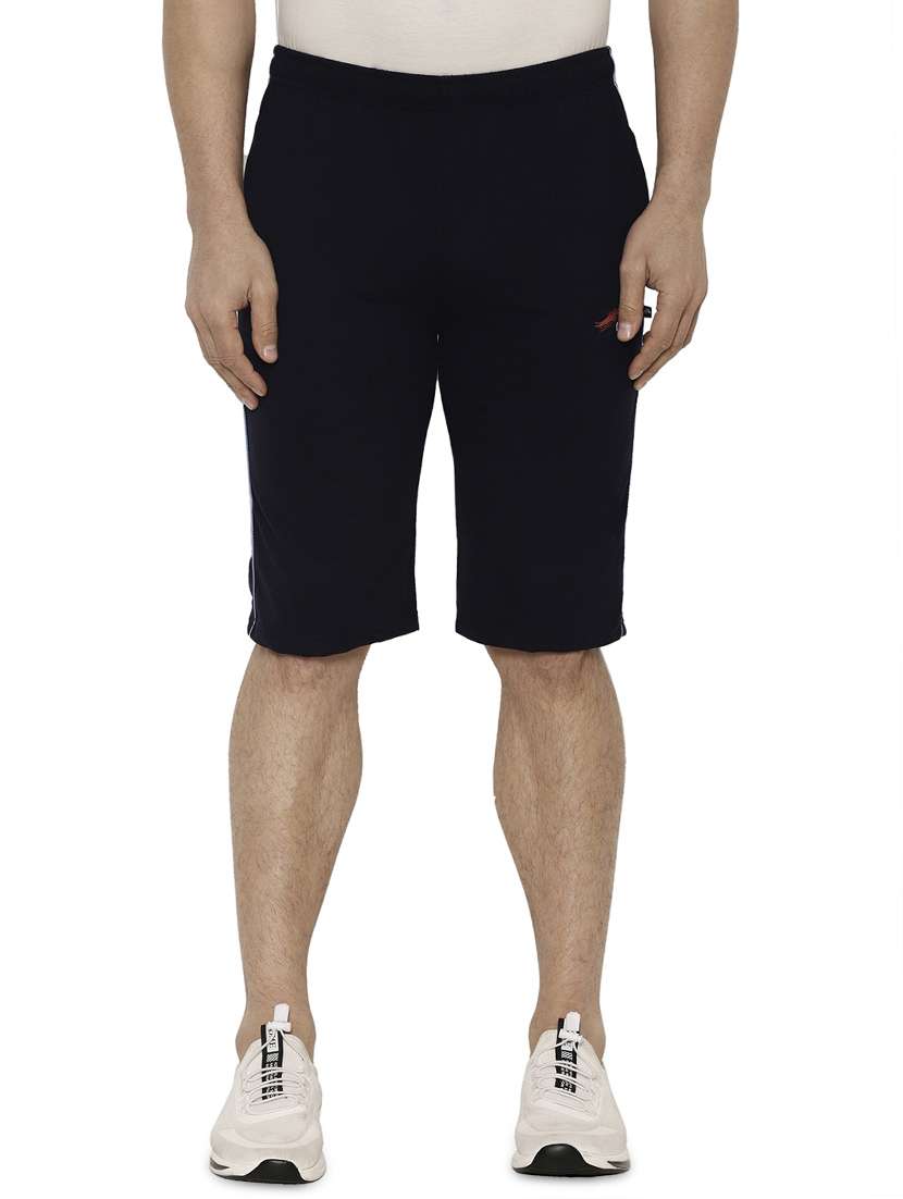 men solid mid rise bermuda