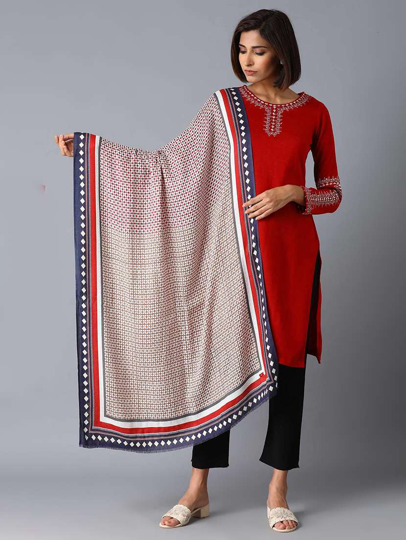 women's geometric shawl