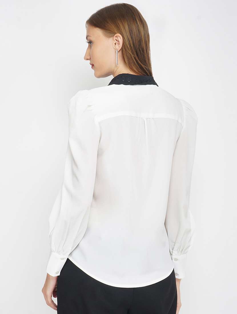 contrast peterpan collar shirt - 17822238 -  Standard Image - 2