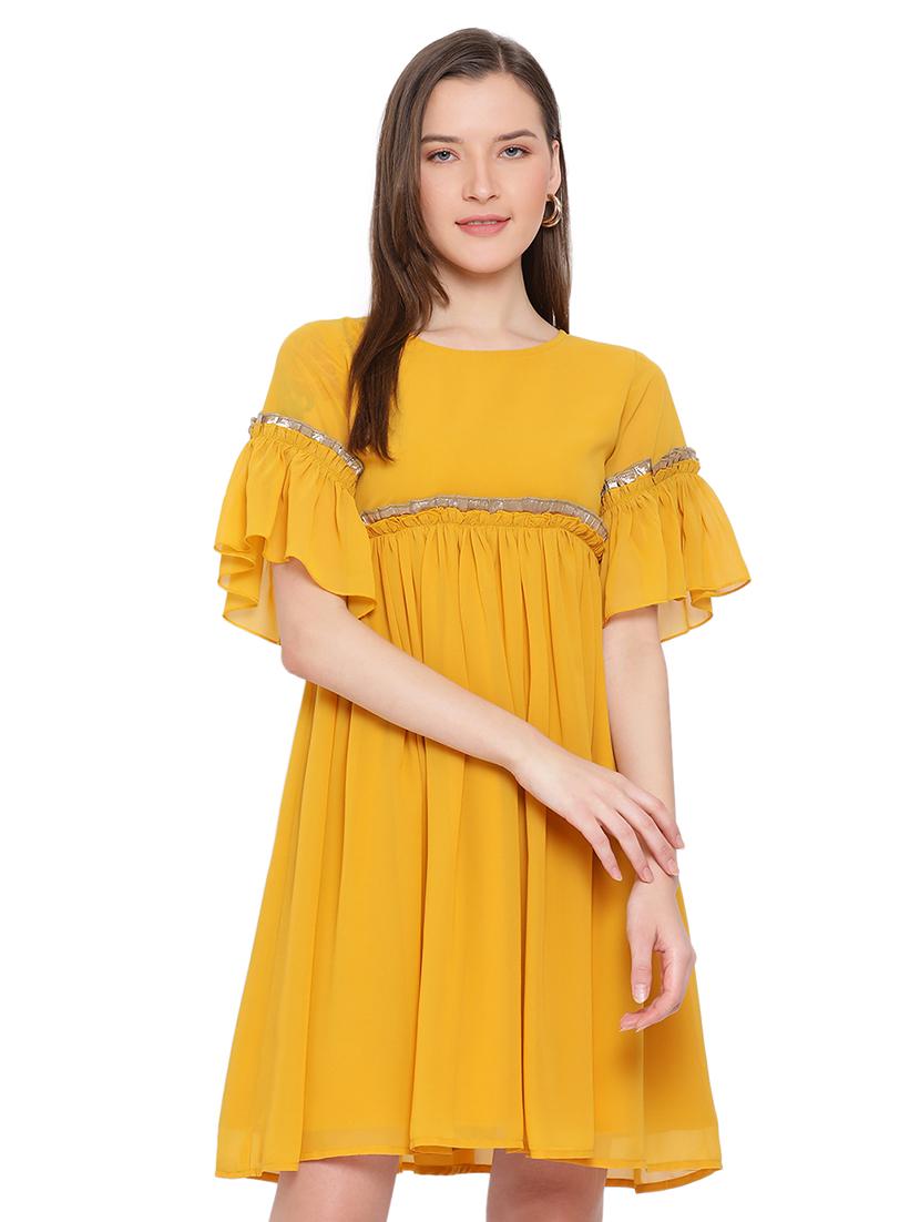 bell sleeved solid flared dress - 17843669 - Zoom Image - 0