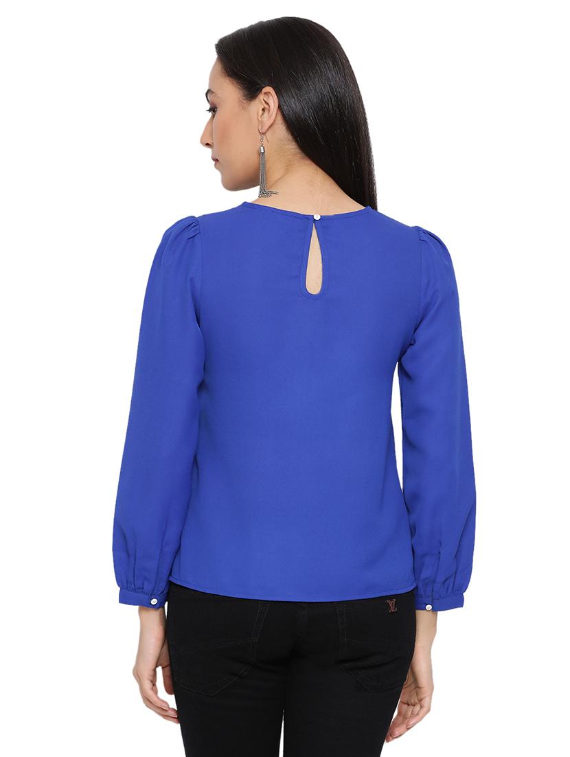 v-neck contrast detail top - 17843678 - Standard Image - 2