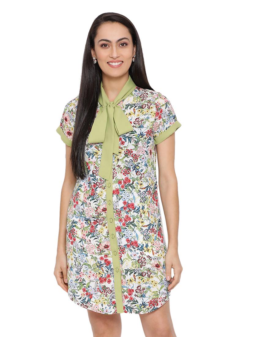 tie up neck floral shift dress - 17843734 -  Zoom Image - 0
