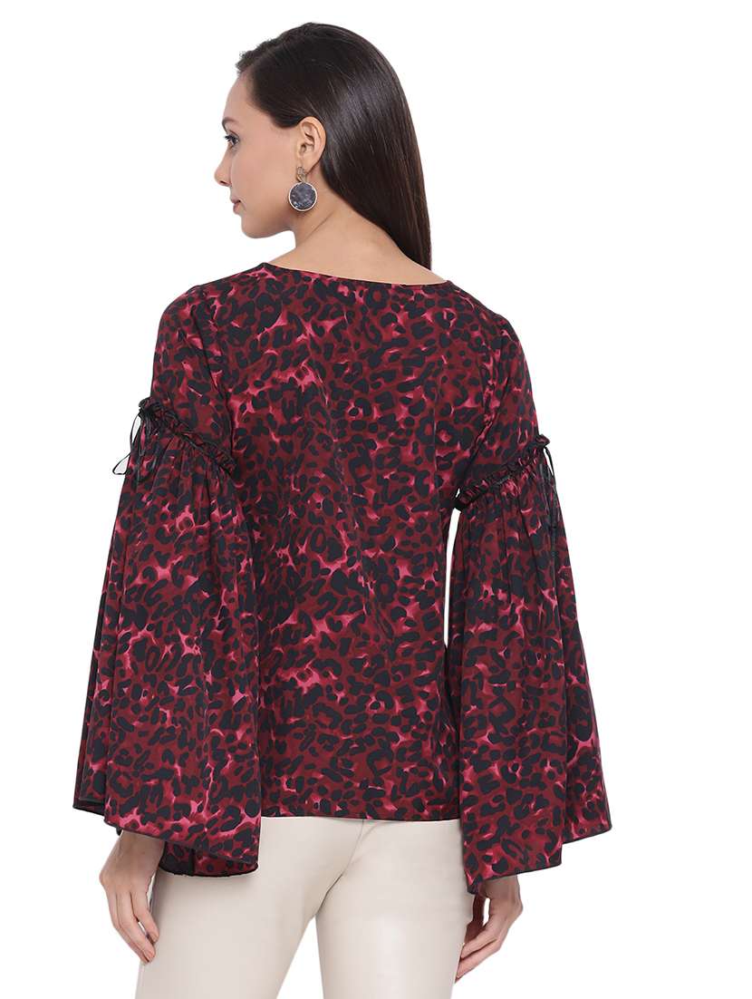 bell sleeved animal top - 17843749 - Standard Image - 2