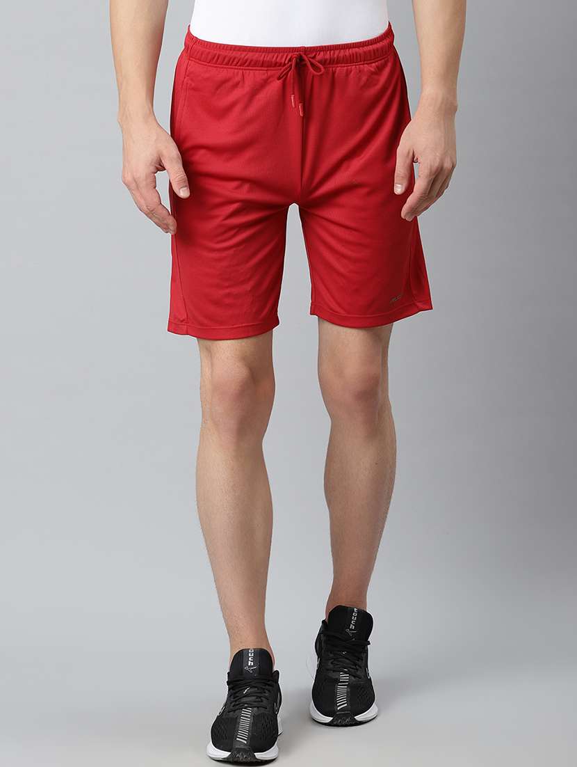 men red solid shorts