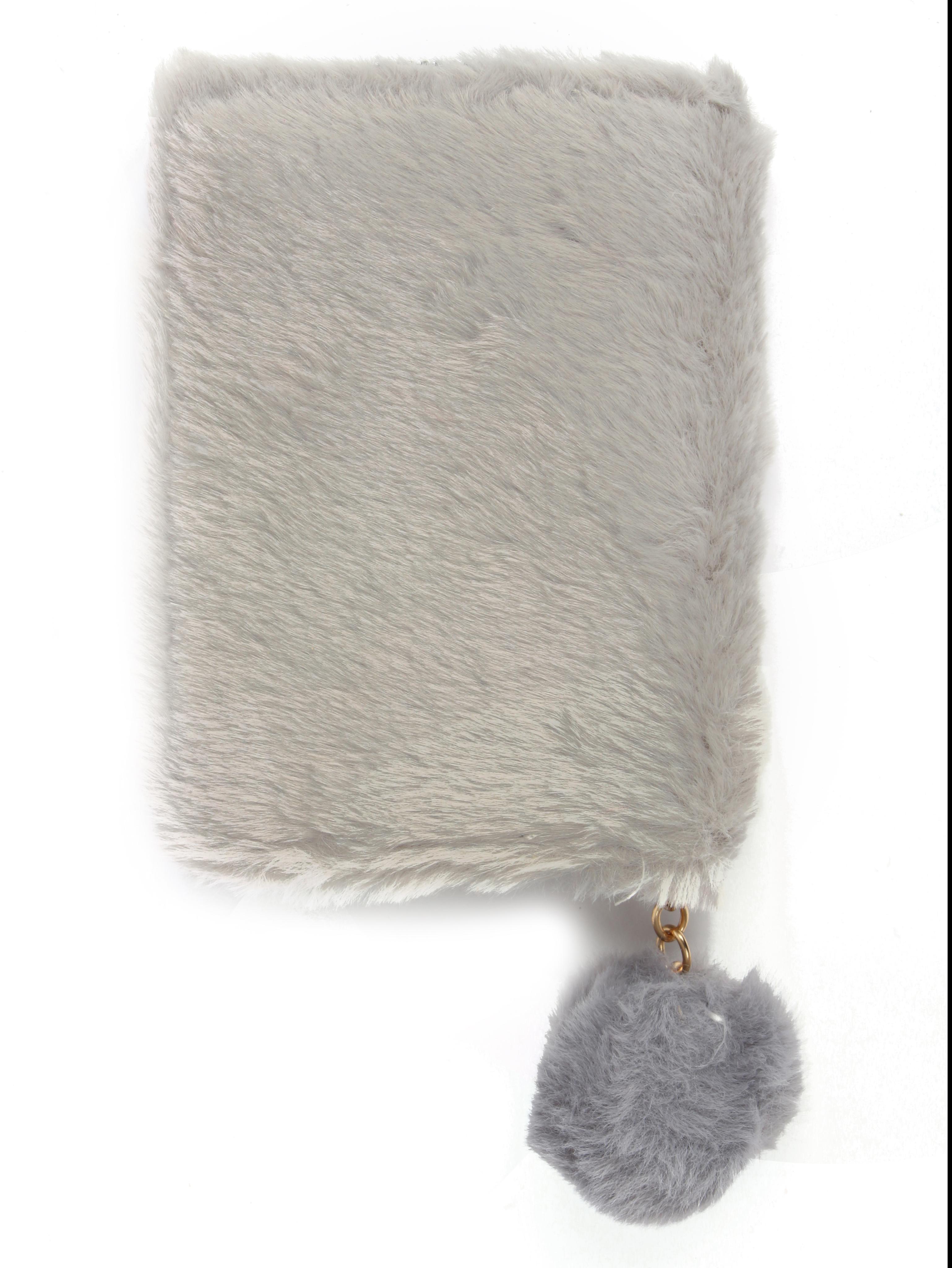 this beautiful hand coin purse comes - 17885281 - Standard Image - 2