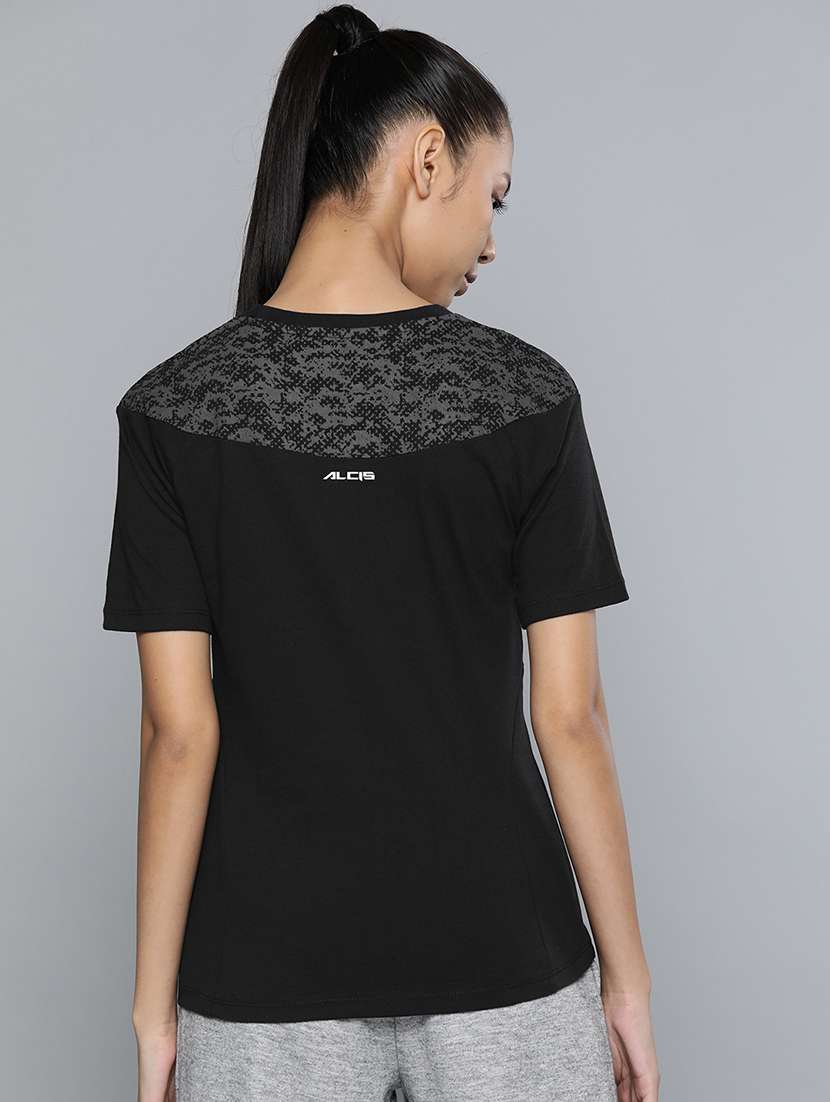 round neck printed tee - 17889792 - Standard Image - 2