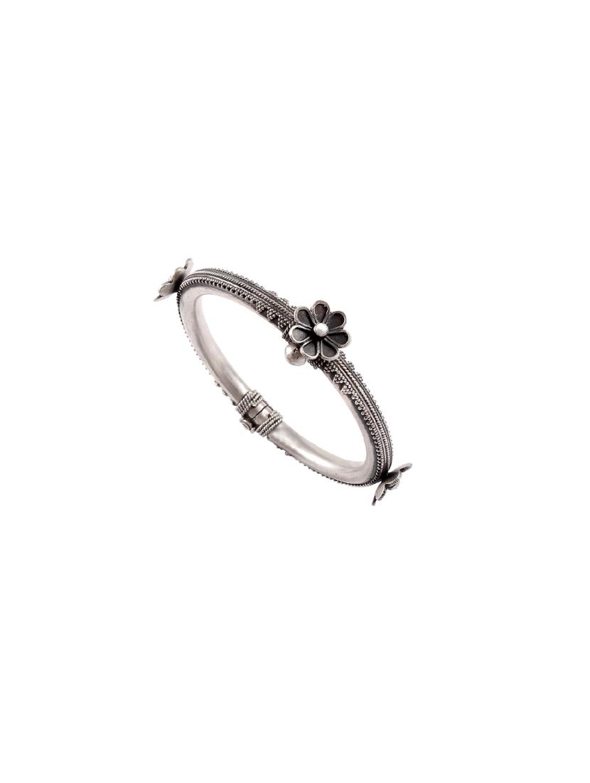 silver bangle - 17895925 - Standard Image - 2