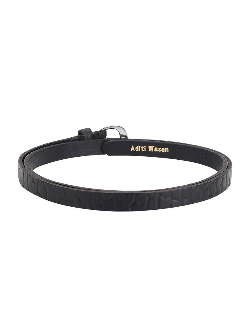 black leather  belt - 17897235 -  Standard Image - 2