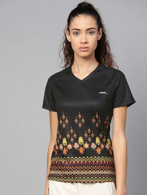 v-neck printed tee - 17917647 - Standard Image - 0
