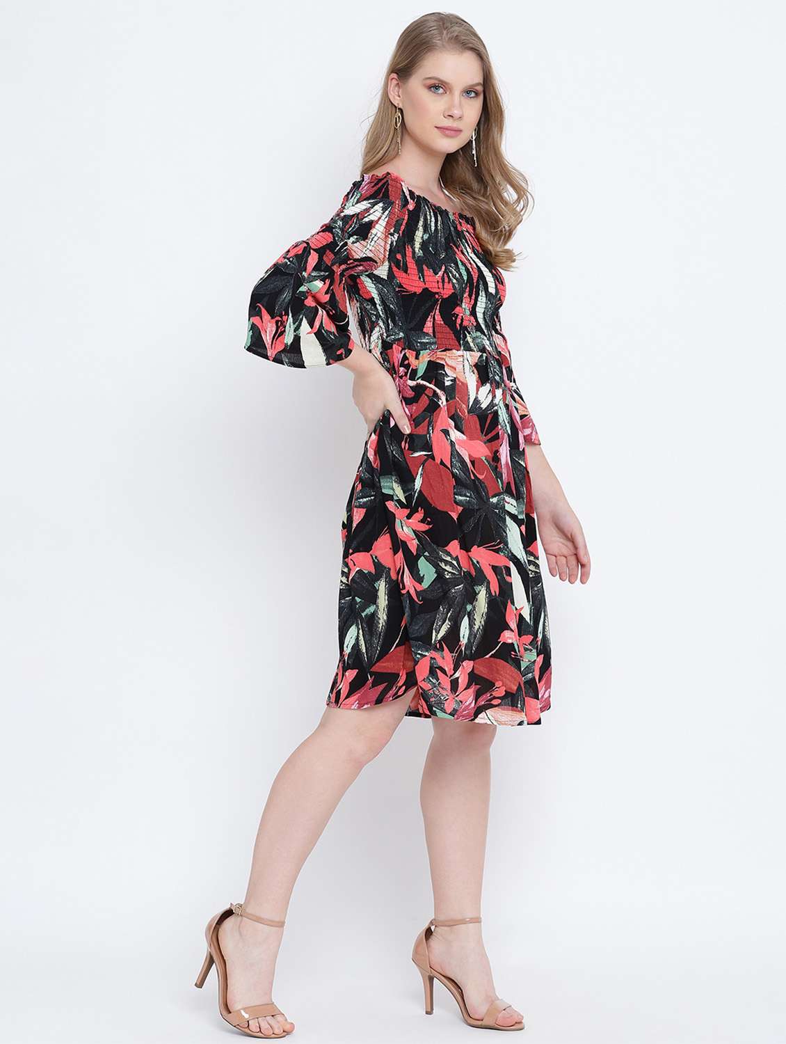 women's  floral dress - 17923614 -  Standard Image - 2