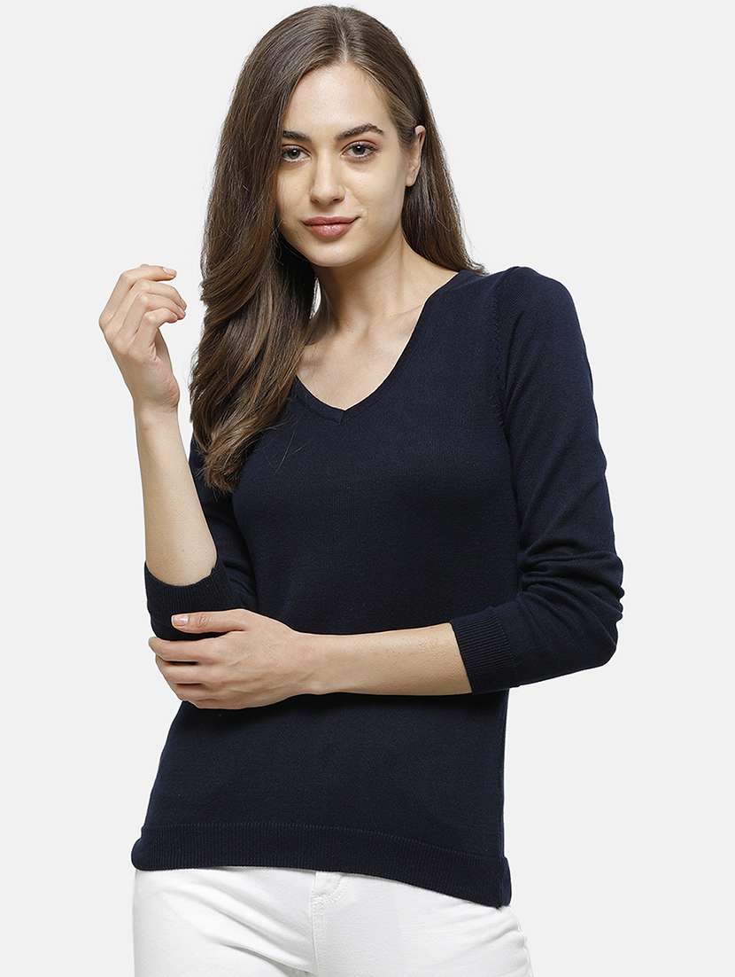 v-neck solid pullover