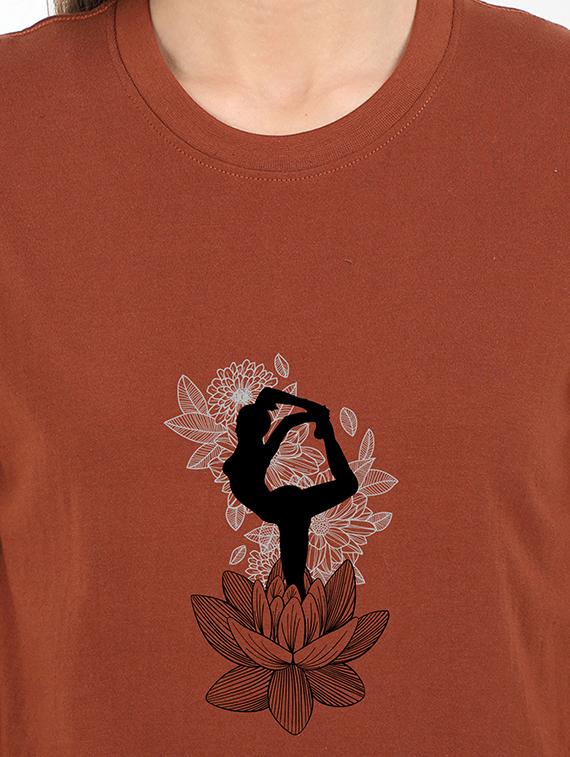 round neck graphic tee - 17938500 - Standard Image - 2