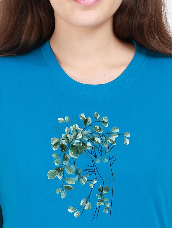 round neck graphic tee - 17938645 - Standard Image - 2