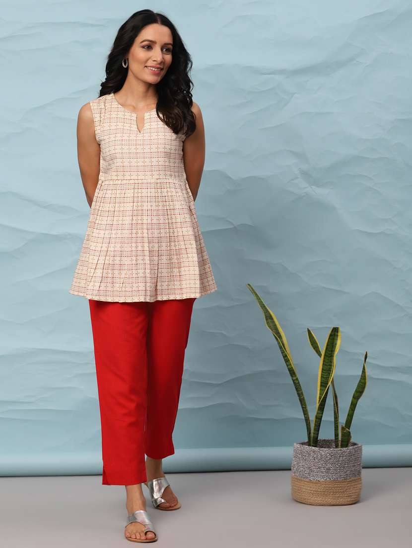 notch neck printed top