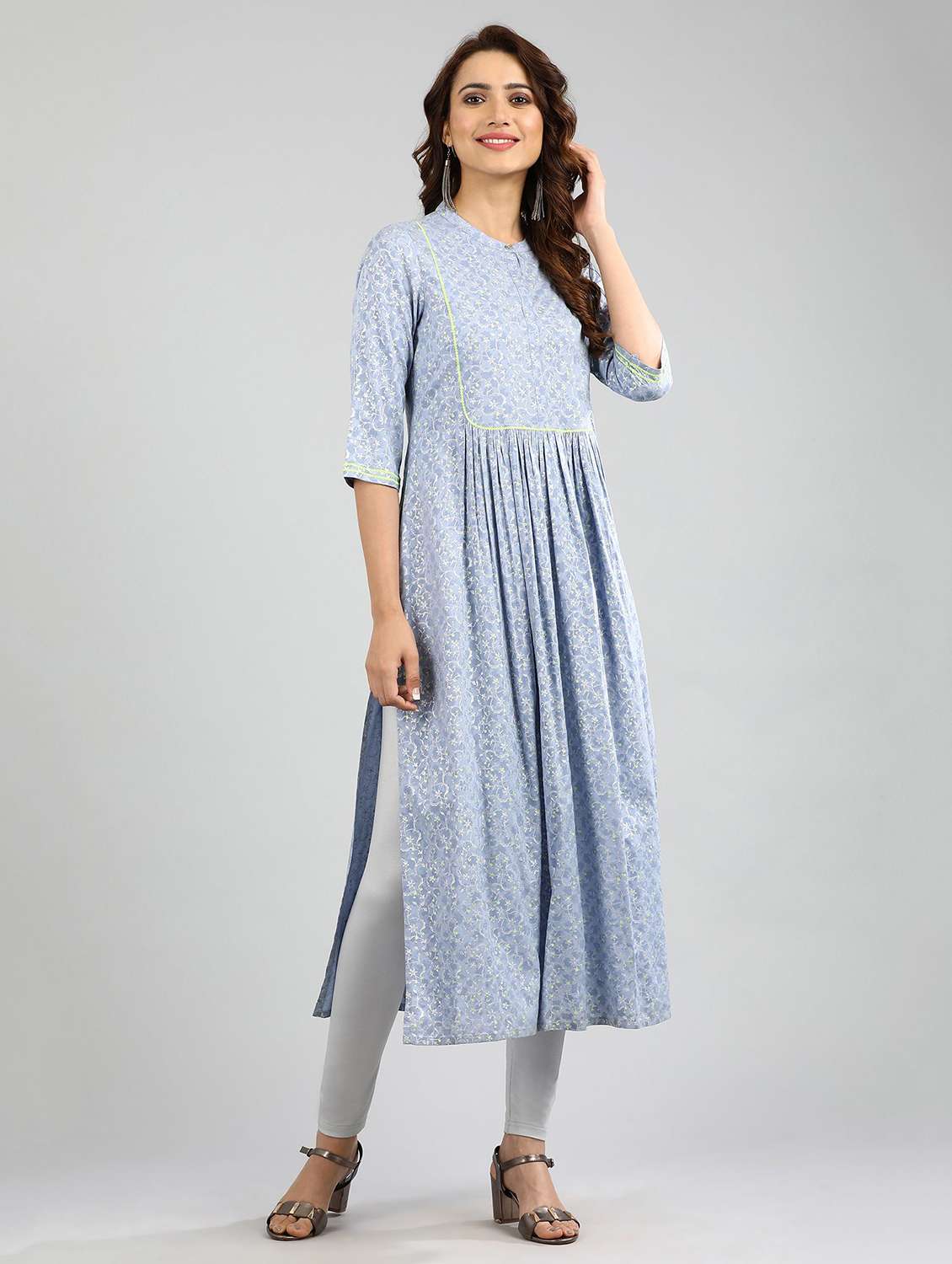 women's flared kurta