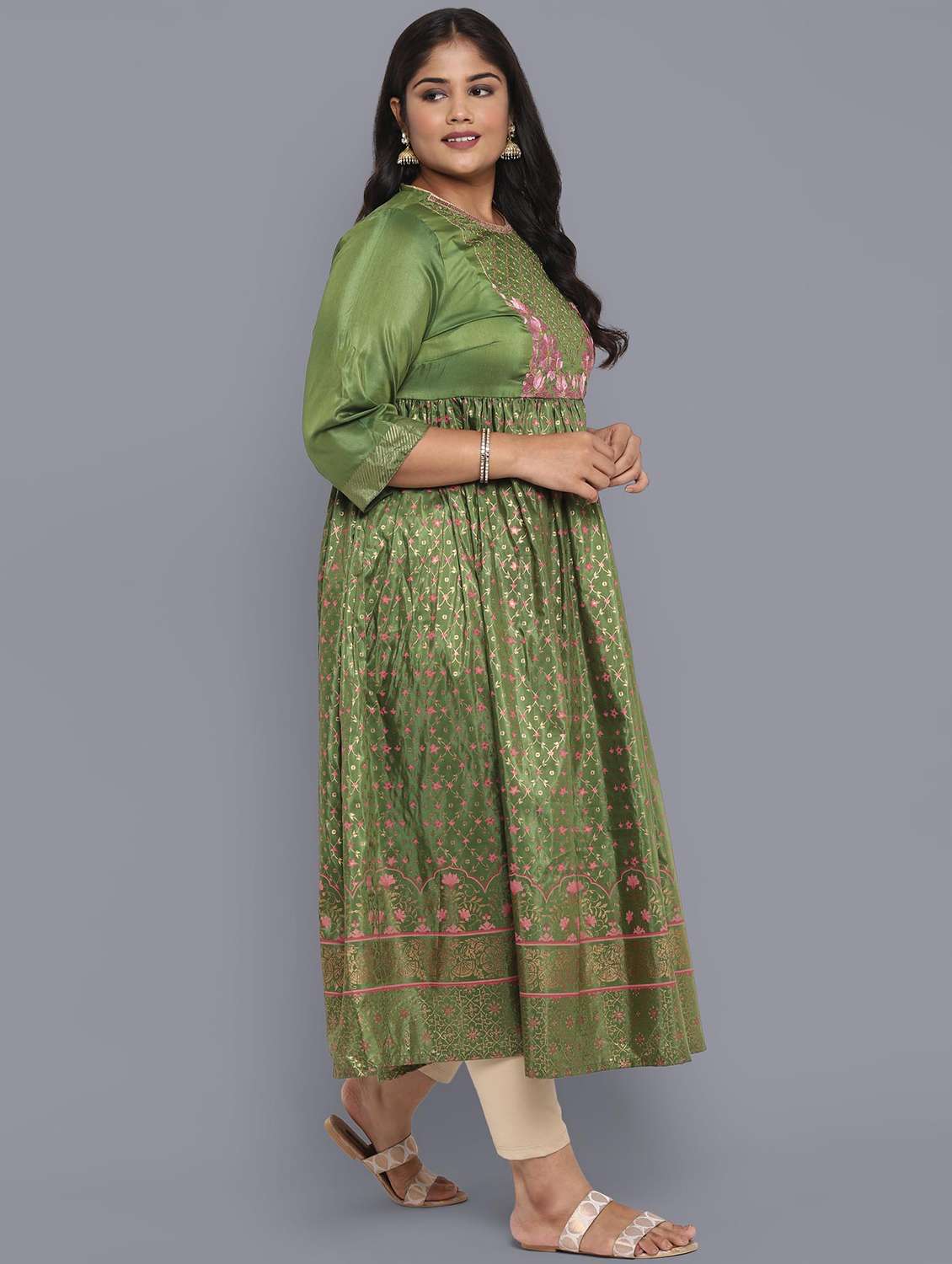 women's flared kurta