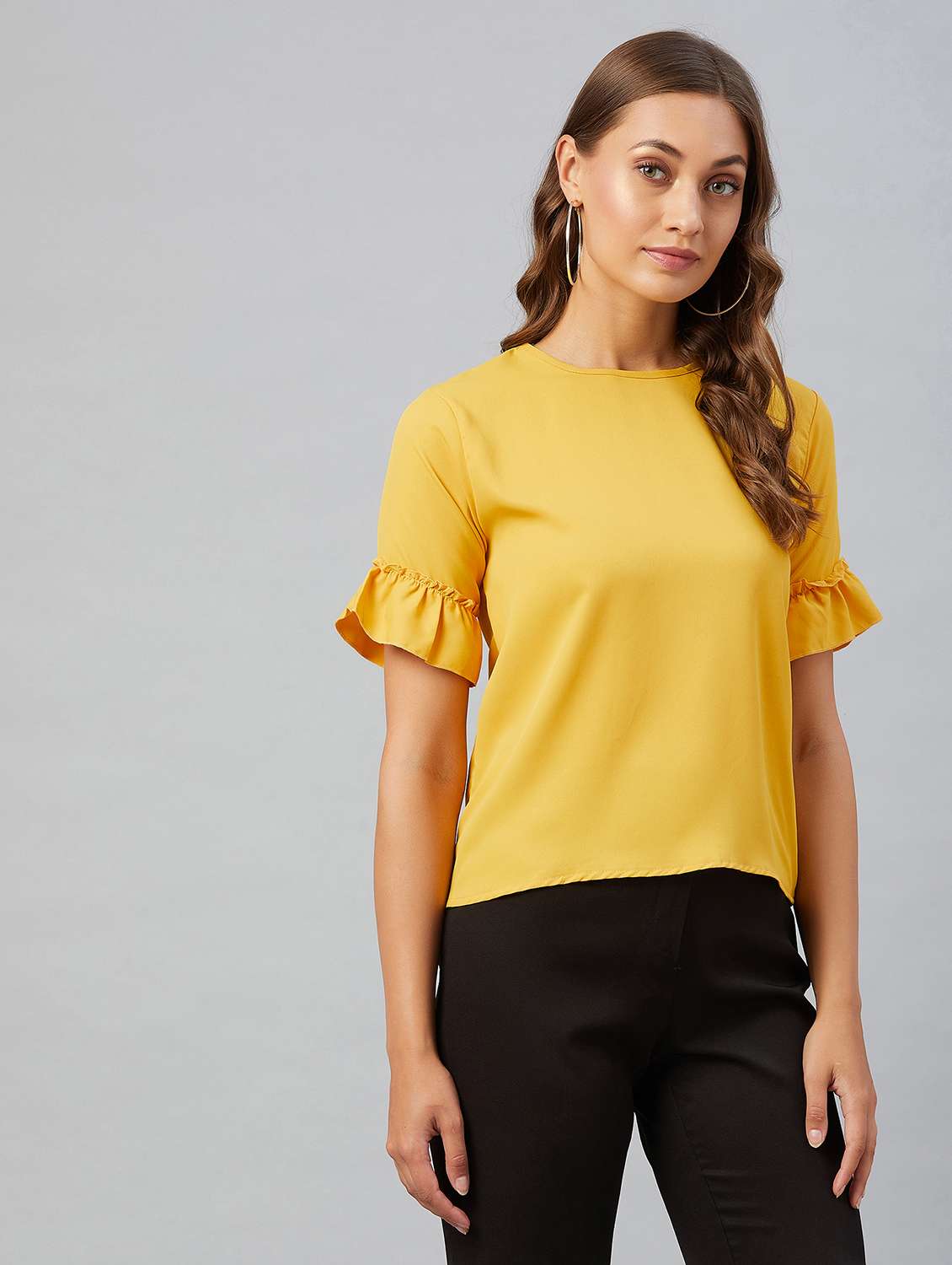 women's straight round neck top