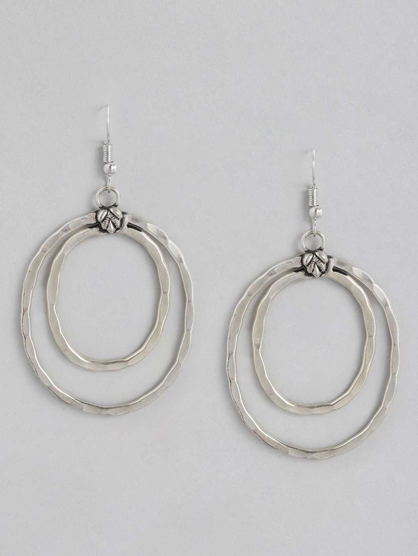 silver-toned oval drop earrings
