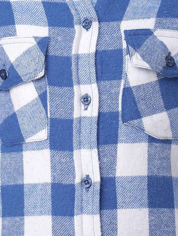 blue checkered sweatshirt - 18039783 -  Standard Image - 2
