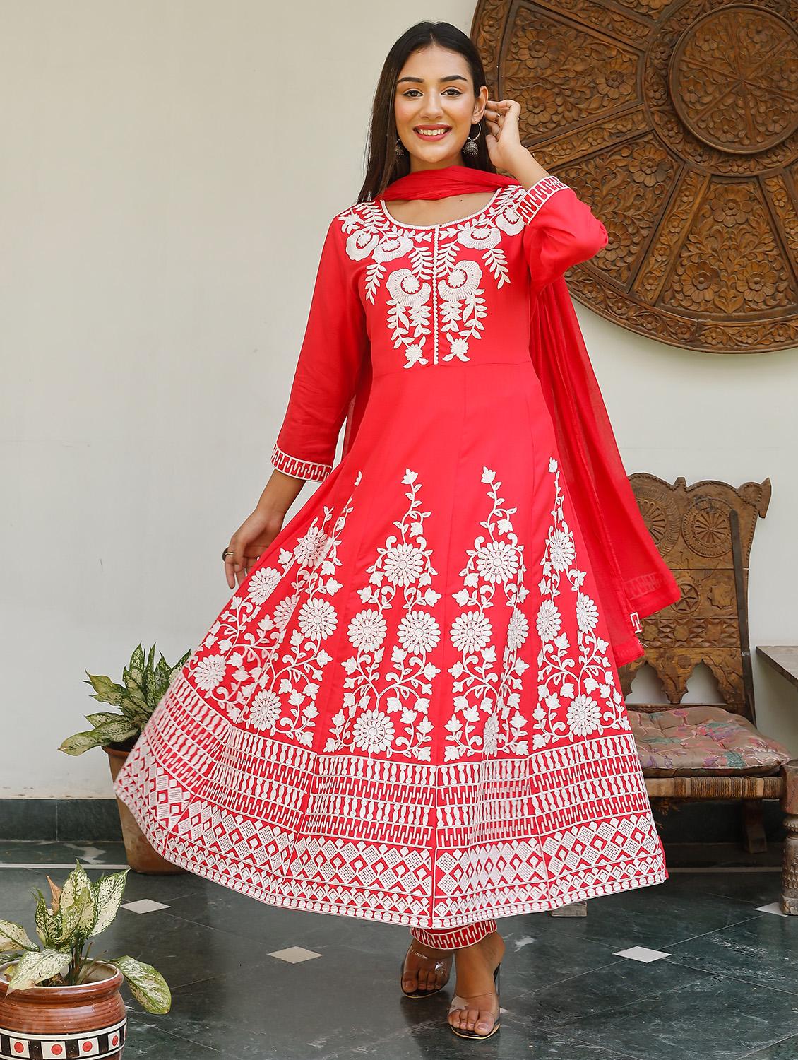 embroidered suit set - 18040087 - Standard Image - 2